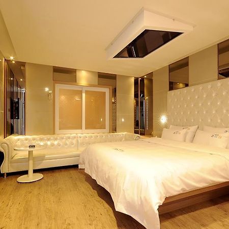 בוסאן Songjeong Hotel 369 מראה חיצוני תמונה