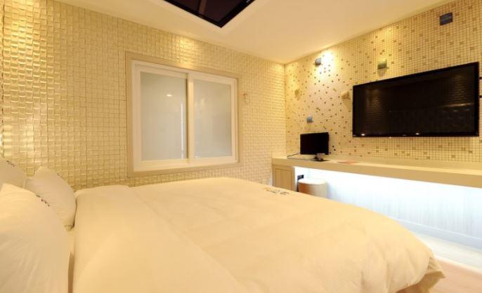 בוסאן Songjeong Hotel 369 מראה חיצוני תמונה