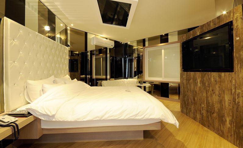 בוסאן Songjeong Hotel 369 מראה חיצוני תמונה